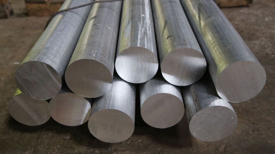 中俄鋁貿(mào)易創(chuàng)紀(jì)錄 不銹鋼制品需求推動(dòng)俄對(duì)華鋁出口增長(zhǎng)1.6倍